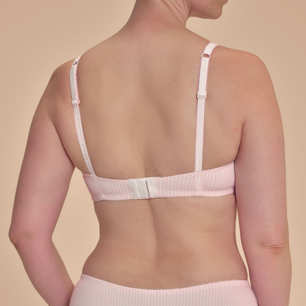 Amoena Prothesen-BH Kennie SB - Model Rückseite