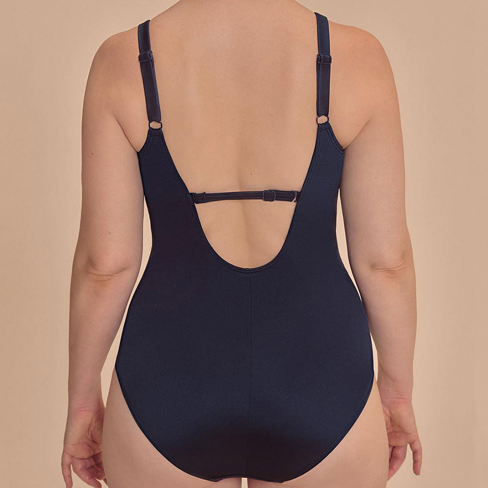 Amoena Prothesen-Badeanzug Lazio OP - Model Rückseite Variante 1