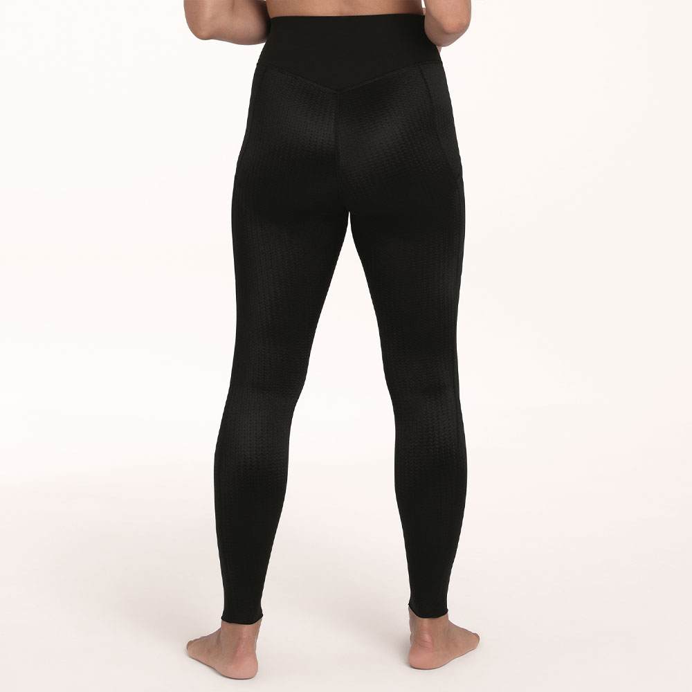Anita active Sport Tights Massage 1671 - Model Rückseite