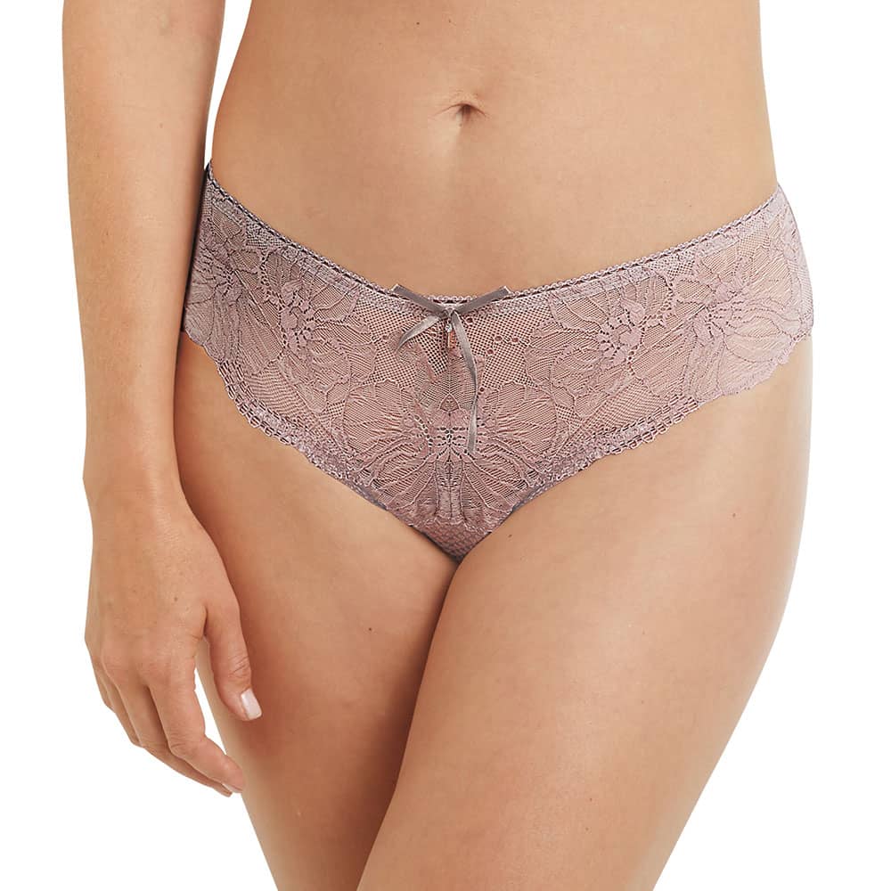 Amoena Be Amazing Panty 44770 - Vorderansicht Model Amoena Be Amazing Panty 44770 - Vorderansicht Model