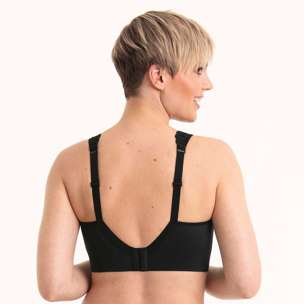 Anita care Prothesen-BH Lotta Lace in Schwarz - Model Rückseite