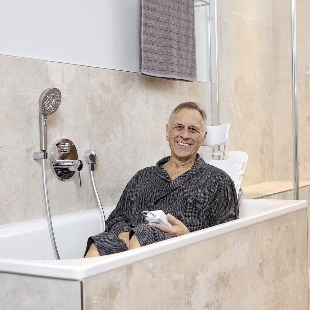 Drive Medical Badewannenlifter Bellavita Nova - Lifestyle 2