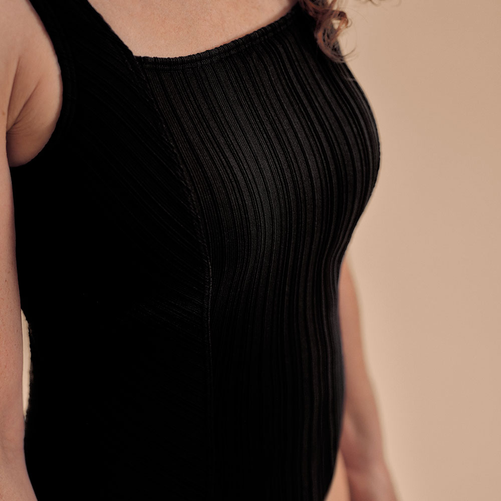 Amoena Prothesen-Badeanzug Treviso OP in Schwarz - Model Detail