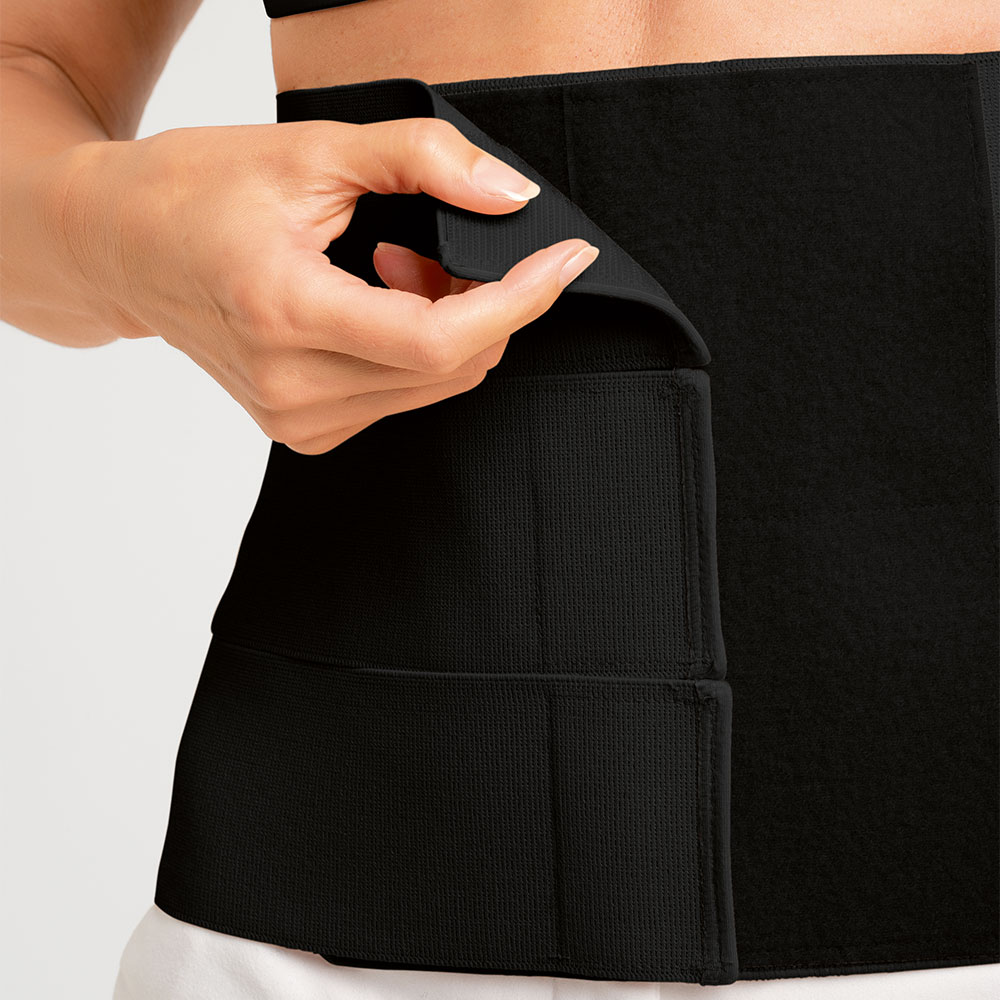 Amoena Kompressionsbauchgurt Belly in Schwarz - Model Detail
