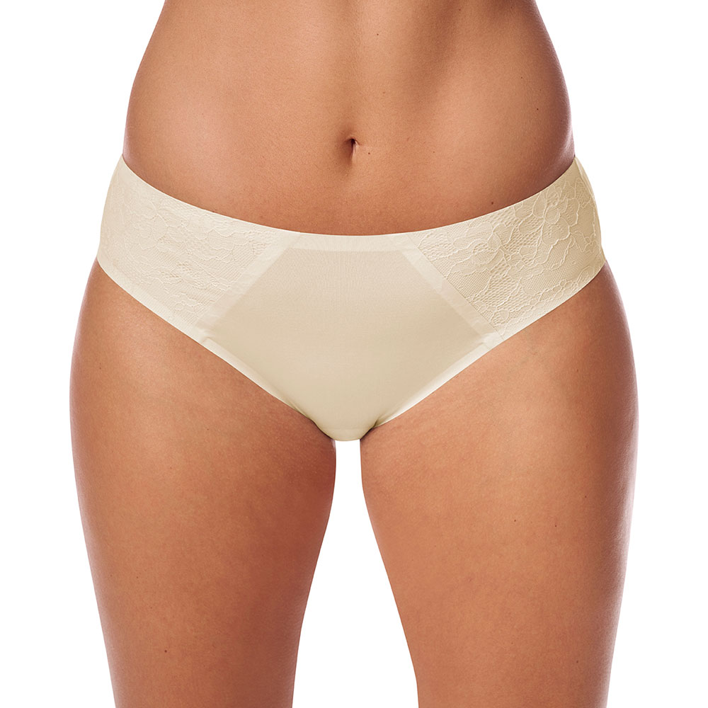 Amoena Panty Camilla in Wollweiß - Model