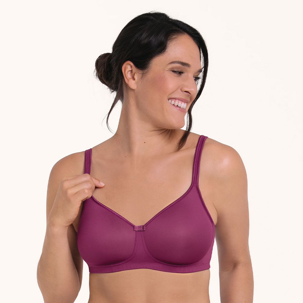 Amoena Prothesen-BH Tonya in Purple Wine - Model