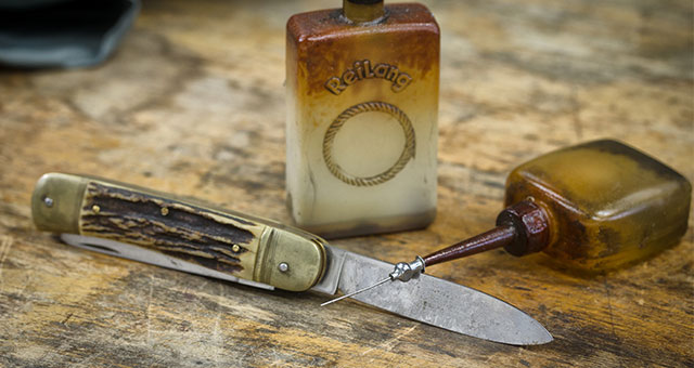 Messer schleifen Stumpfe Messer und Handwerksgeräte machen wir wieder scharf