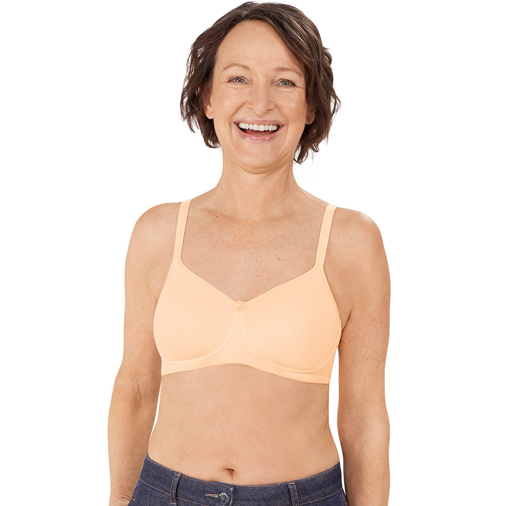 Amoena Prothesen-BH Mara SBP in Peach - Model Amoena Prothesen-BH Mara SBP in Peach - Model