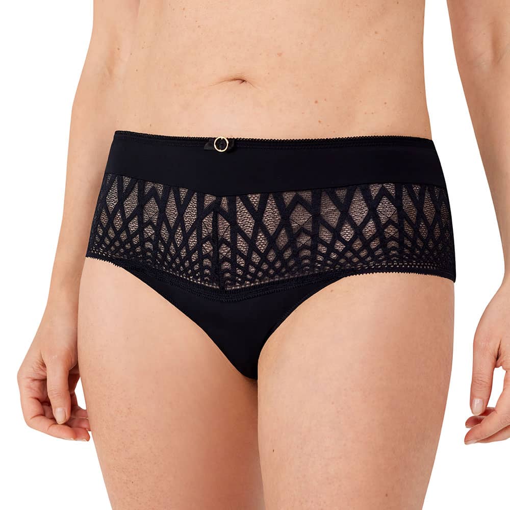 Amoena Panty Pia HW in Schwarz - Model Amoena Panty Pia HW in Schwarz - Model